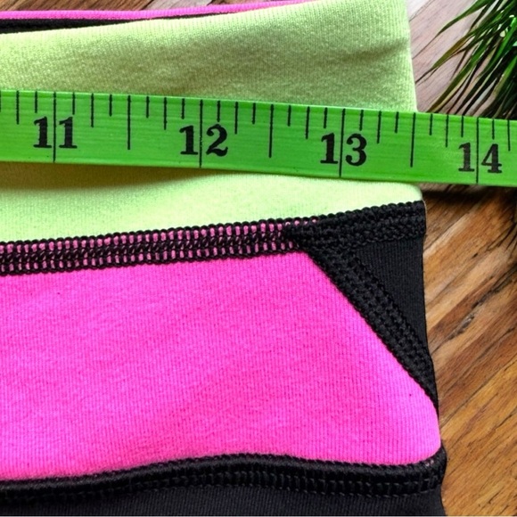 LULULEMON Wunder Under Secret Garden Reversible Leggings - Size 6 - Picture 15 of 16